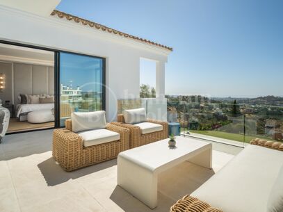 Villa Amara - Panoramic Views in La Quinta