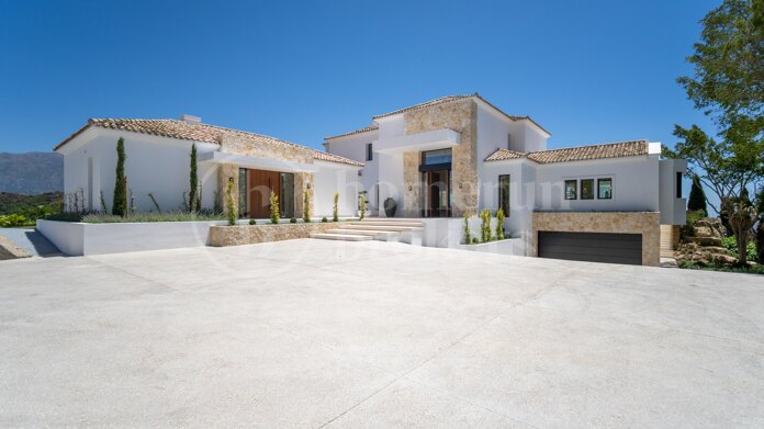 Villa Amara - Panoramic Views in La Quinta