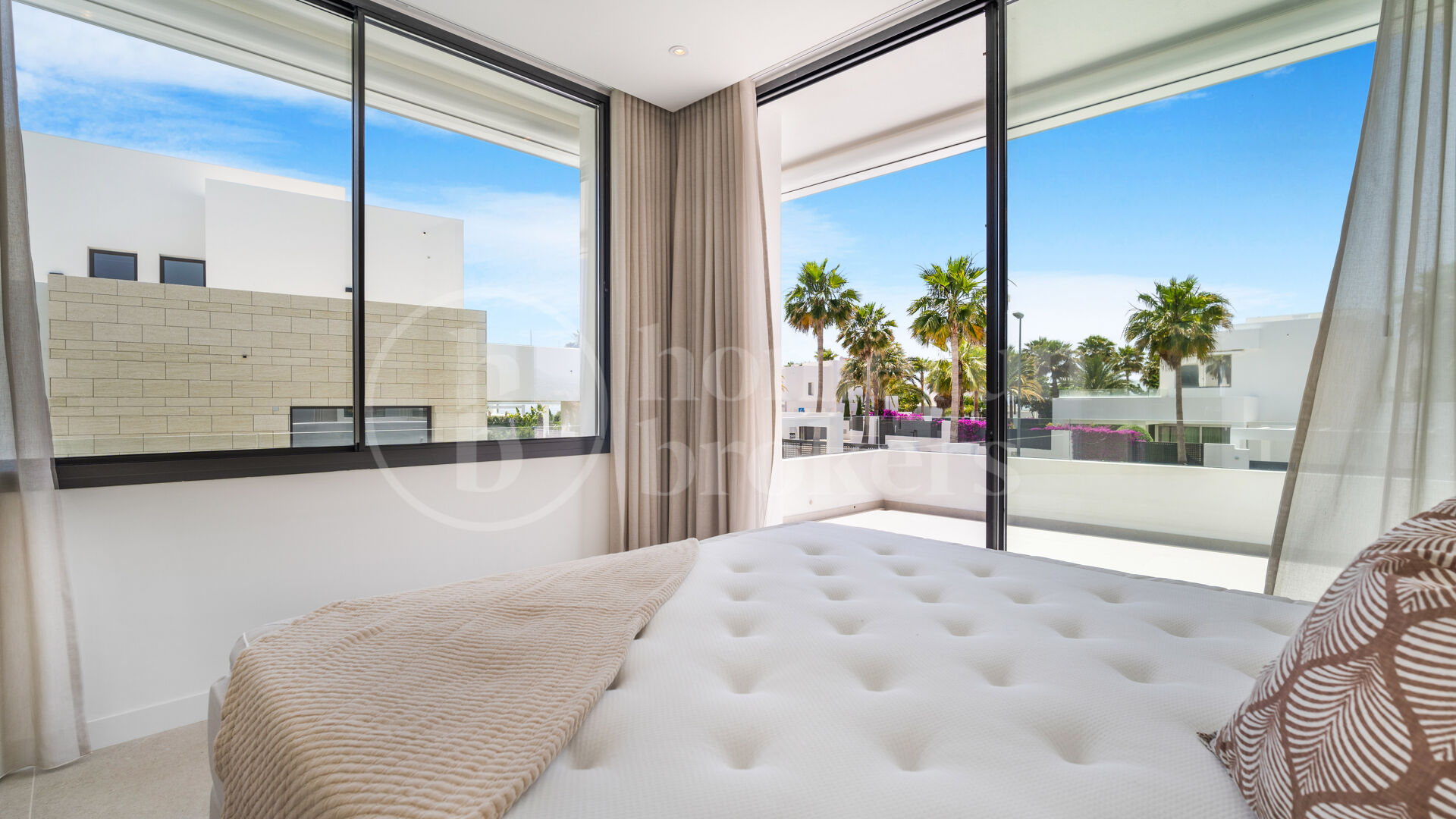 Villa La Finca - Modern Living East Marbella in Rio Real