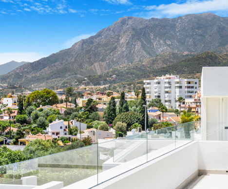 Villa La Finca - Modern Living East Marbella in Rio Real