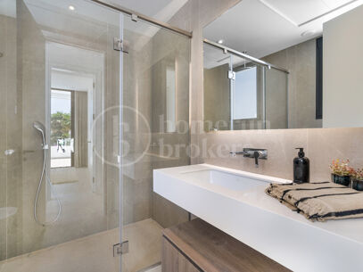 Villa La Finca - Modern Living East Marbella in Rio Real