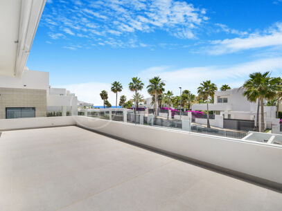 Villa La Finca - Modern Living East Marbella in Rio Real