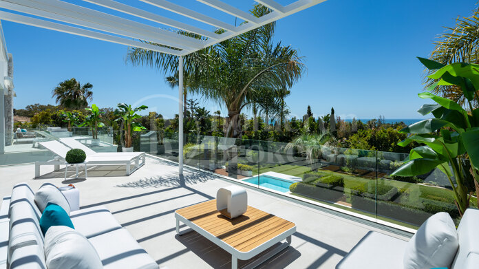 Villa Natura - Villa located Seaside in Marbesa, East Marbella