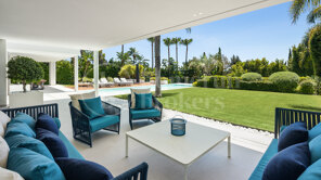 Villa Natura - Villa located Seaside in Marbesa, East Marbella