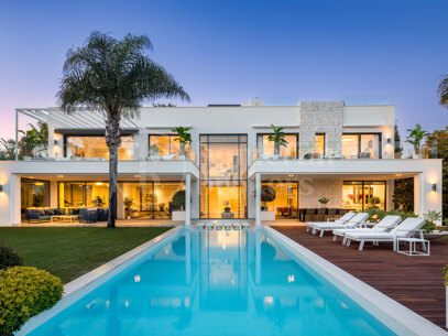 Villa Natura - Villa located Seaside in Marbesa, East Marbella