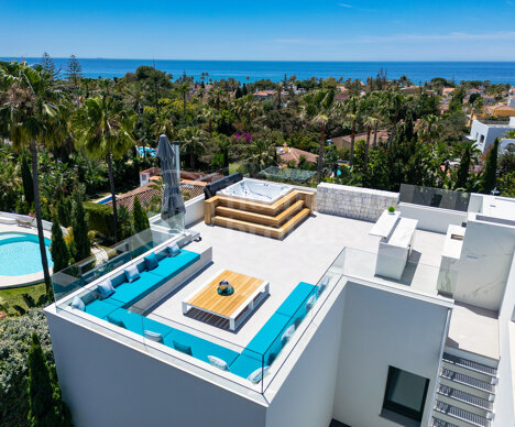 Villa Natura - Villa located Seaside in Marbesa, East Marbella