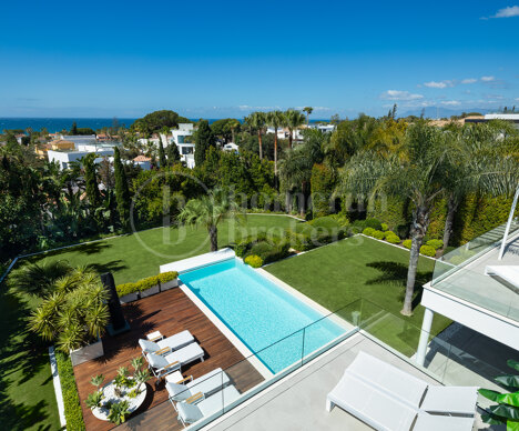 Villa Natura - Villa located Seaside in Marbesa, East Marbella