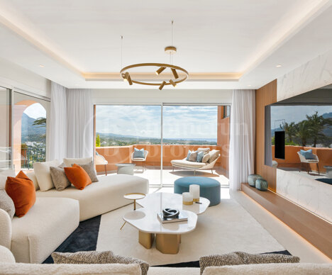 Duplex Penthouse in Les Belvederes, Nueva Andalucia