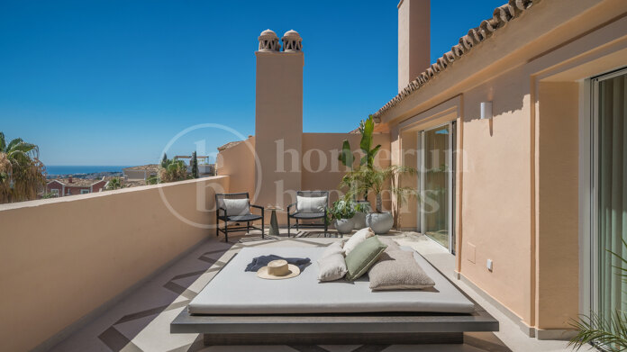 Albatross Hill 18 - Exceptional Duplex Penthouse in Nueva Andalucia