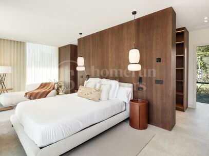 Villa Azul - Contemporary Villa in La Cerquilla