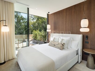 Villa Azul - Contemporary Villa in La Cerquilla