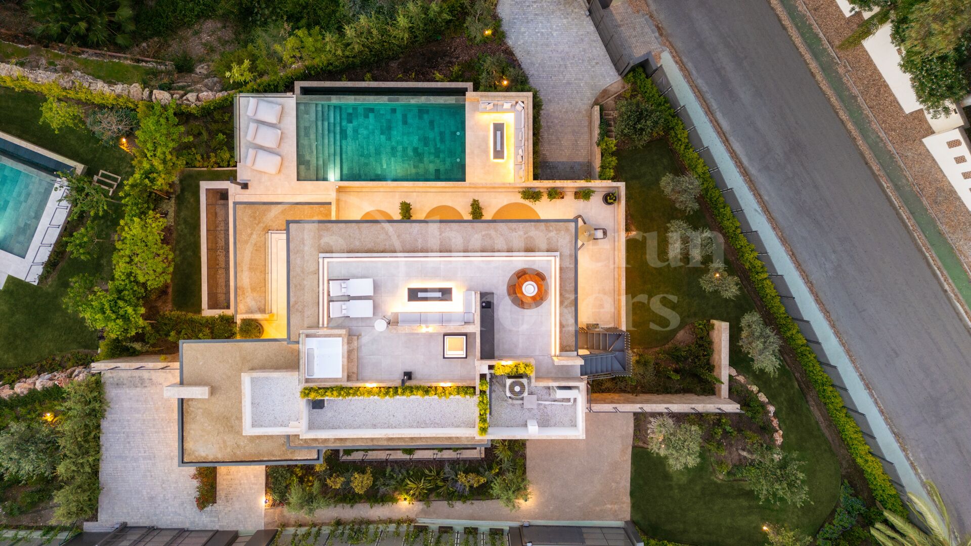 Villa Azul - Contemporary Villa in La Cerquilla