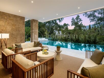 Villa Azul - Contemporary Villa in La Cerquilla