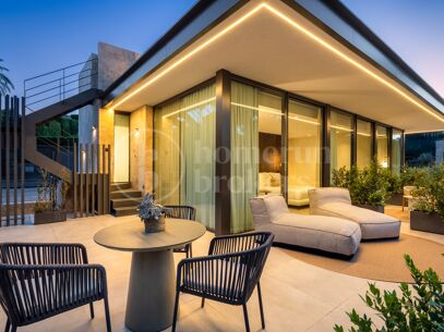 Villa Azul - Contemporary Villa in La Cerquilla