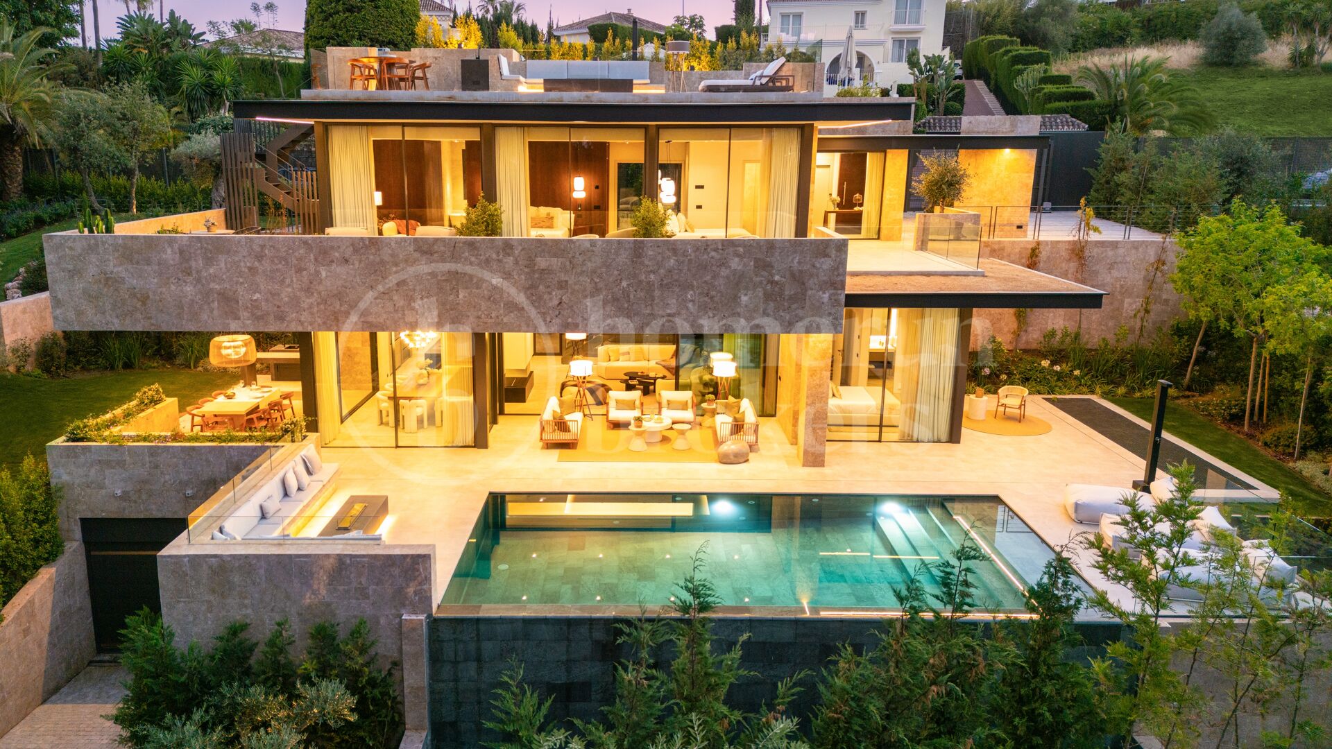 Villa Azul - Contemporary Villa in La Cerquilla