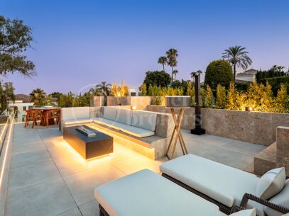 Villa Azul - Contemporary Villa in La Cerquilla