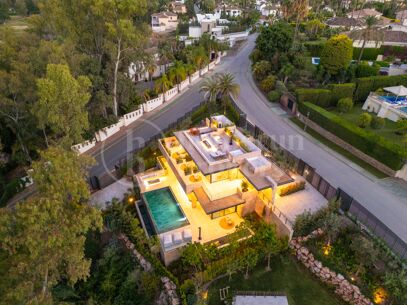 Villa Azul - Contemporary Villa in La Cerquilla