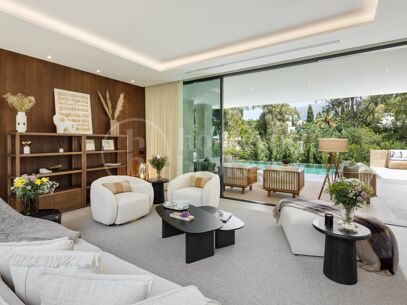 Villa Azul - Contemporary Villa in La Cerquilla