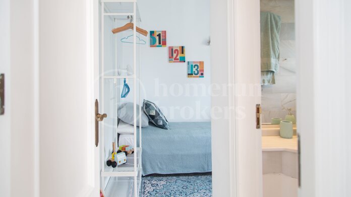 Penthouse Castiglione - Top Floor Property in Castiglione, San Pedro Playa