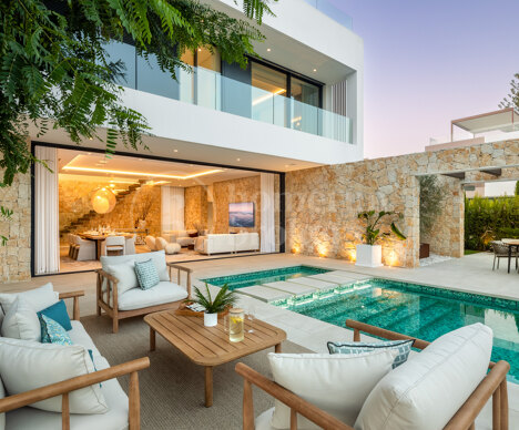 Villa Alba - Modern Living beachside Cortijo Blanco