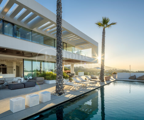 Villa Mika - Contemporary Villa With Panoramic Views in La Quinta