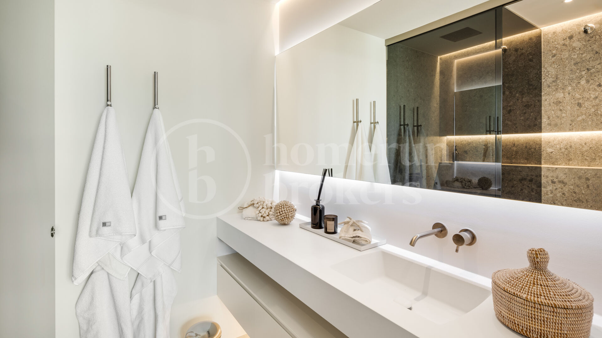 Villa Mika - Modern Villa med Panoramautsikt i La Quinta