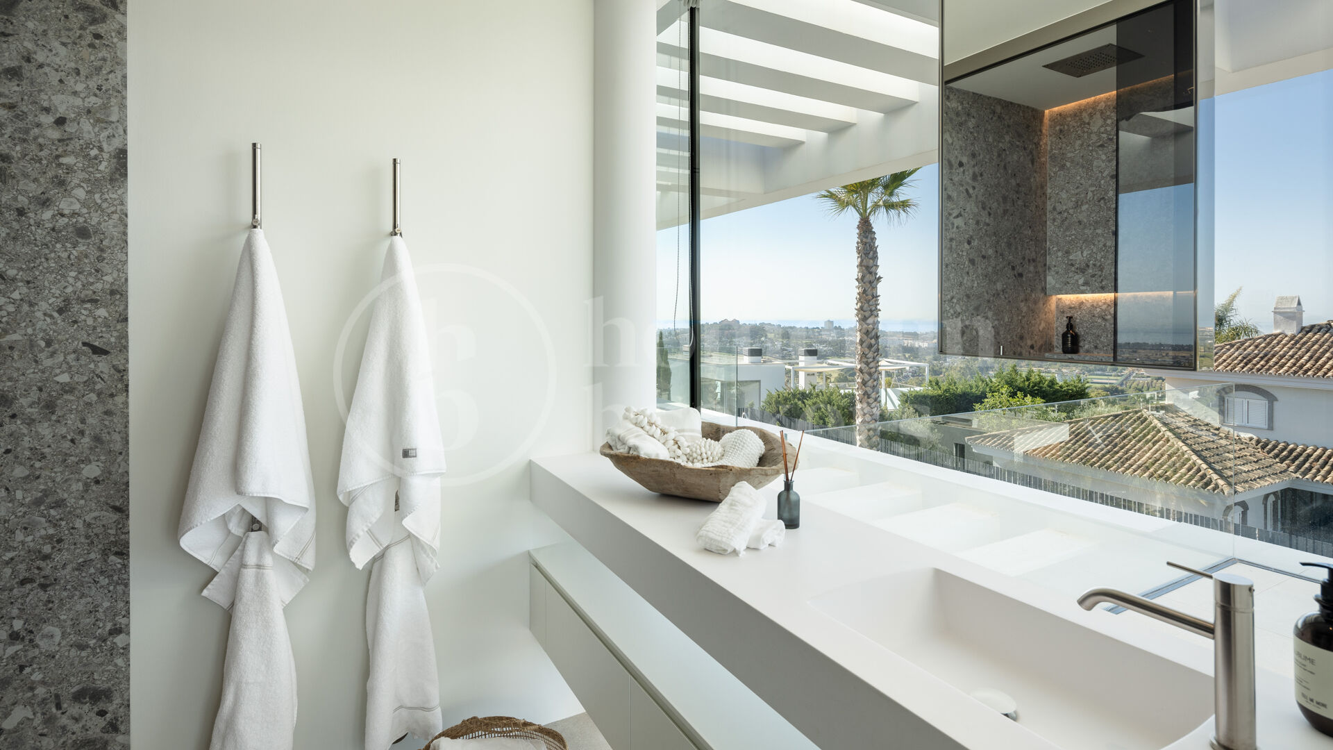 Villa Mika - Modern Villa med Panoramautsikt i La Quinta