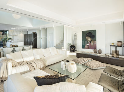 Villa Mika - Modern Villa med Panoramautsikt i La Quinta