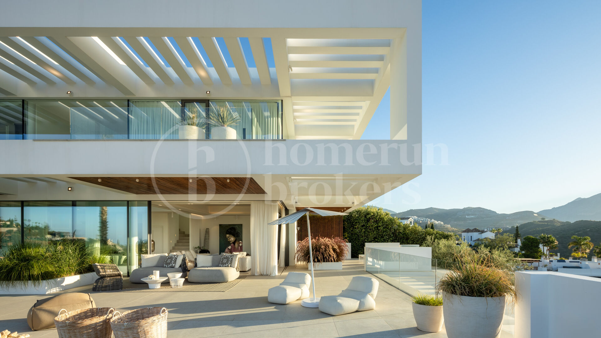 Villa Mika - Modern Villa med Panoramautsikt i La Quinta
