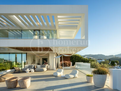 Villa Mika - Modern Villa med Panoramautsikt i La Quinta