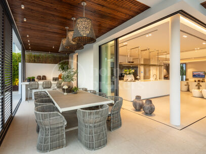 Villa Mika - Modern Villa med Panoramautsikt i La Quinta