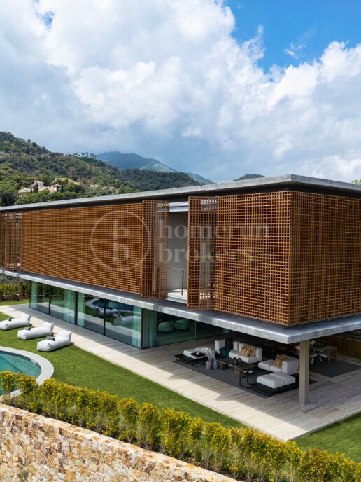 Villa Mashrabiya - Contemporary Architectural Marvel in El Madroñal