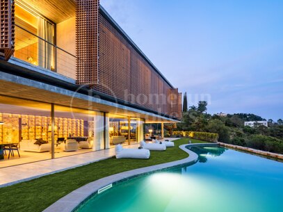 Villa Mashrabiya - Contemporary Architectural Marvel in El Madroñal