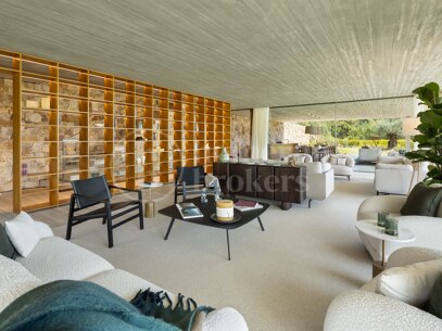 Villa Mashrabiya - Contemporary Architectural Marvel in El Madroñal