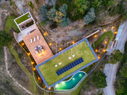 Villa Mashrabiya - Contemporary Architectural Marvel in El Madroñal