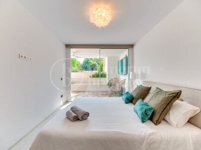 Townhouse Puente Romano - Ideally Located Holiday Home