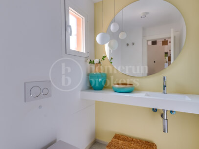 Townhouse Puente Romano - Ideally Located Holiday Home