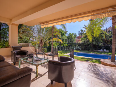 Villa Archer - i Los Arqueros, Benahavís