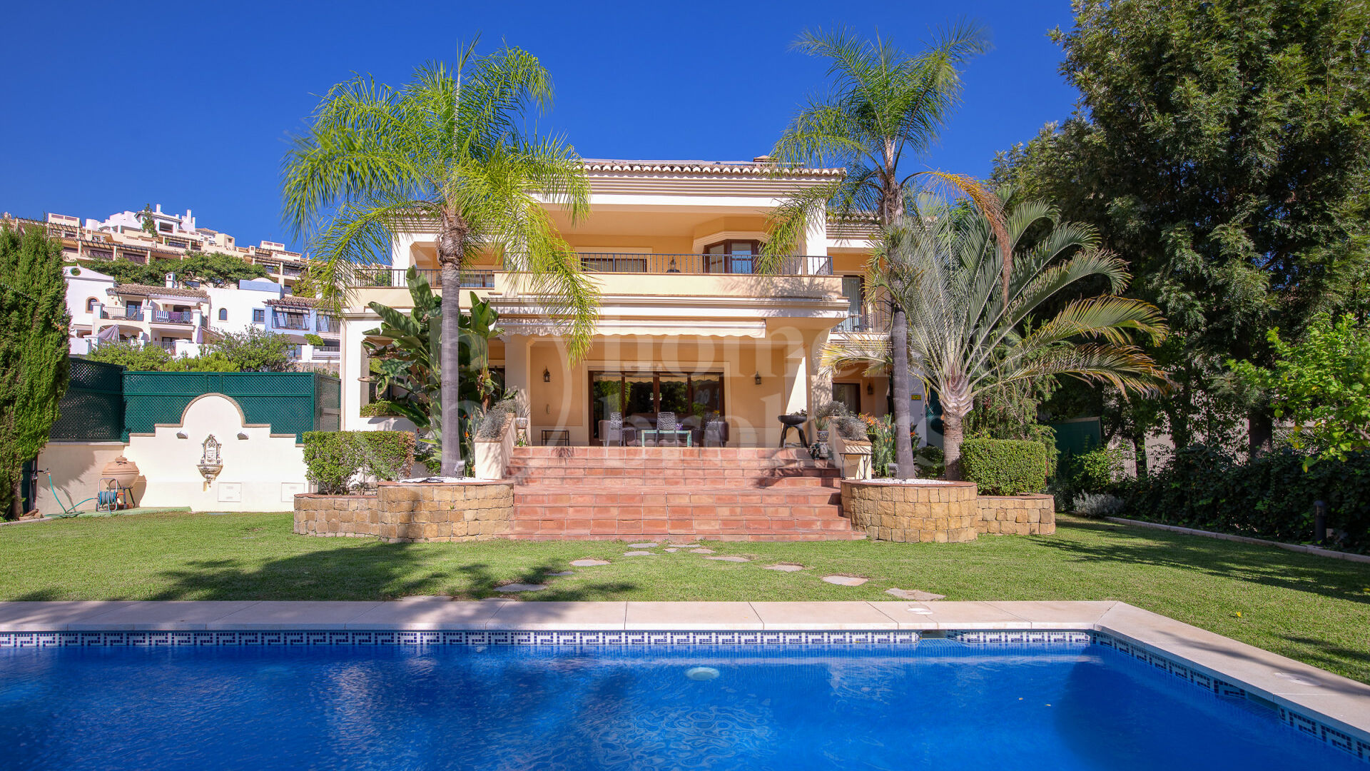 Villa Archer - i Los Arqueros, Benahavís
