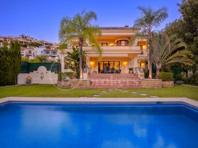Villa Archer - i Los Arqueros, Benahavís
