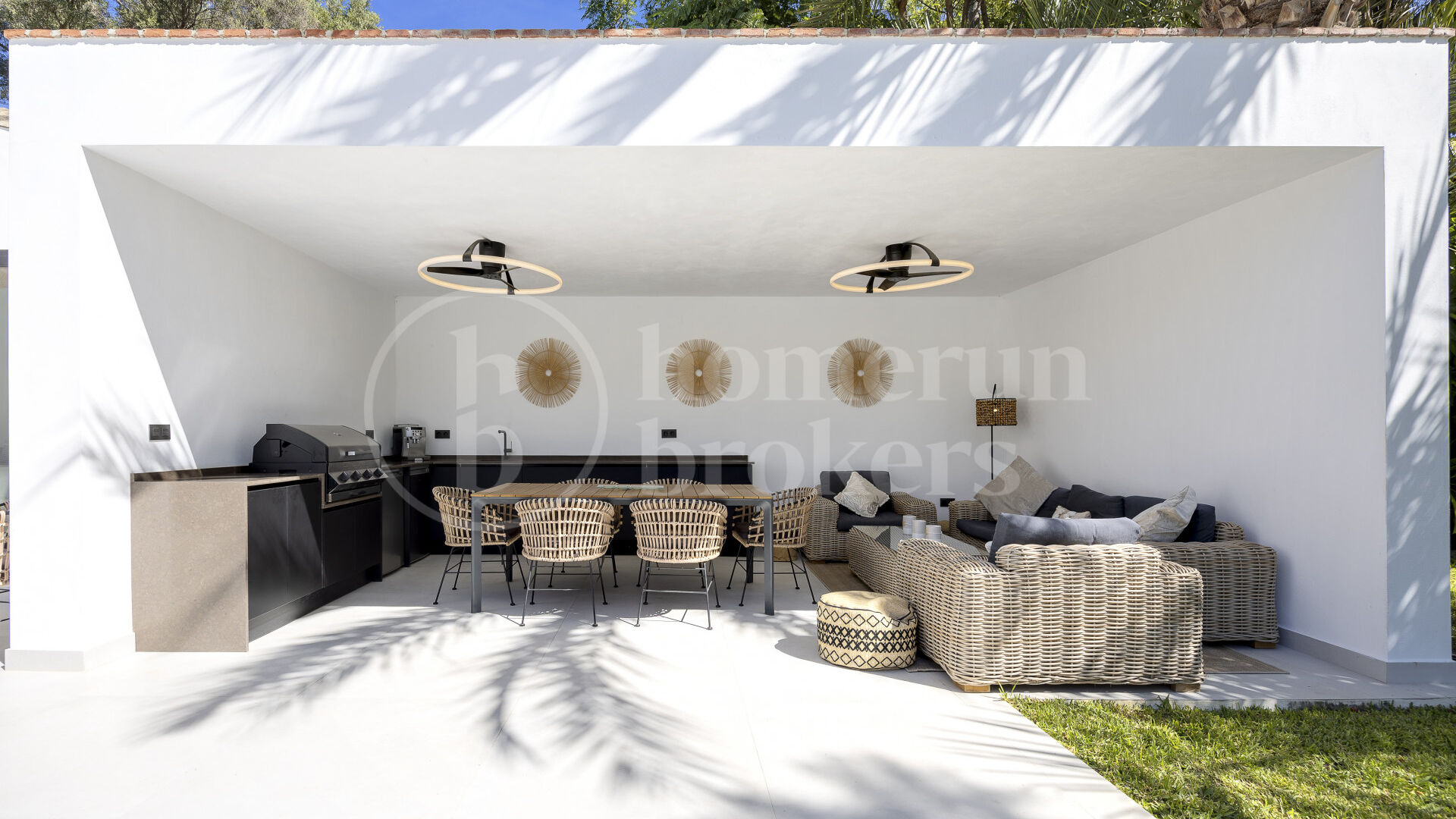 Villa Paradis - Contemporary Andalusian style villa in El Paraiso Alto