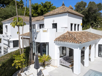 Villa Paradis - Villa i modern andalusisk stil i El Paraiso Alto