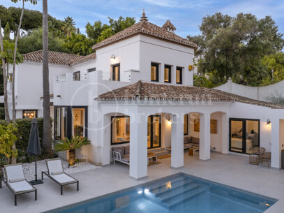 Villa Paradis - Villa i modern andalusisk stil i El Paraiso Alto