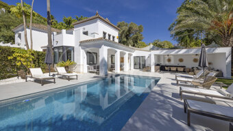 Villa Paradise - Contemporary Andalusian style villa in El Paraiso Alto