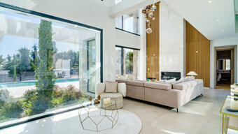 Villa Azure - Contemporary VIlla in Marbesa, East Marbella