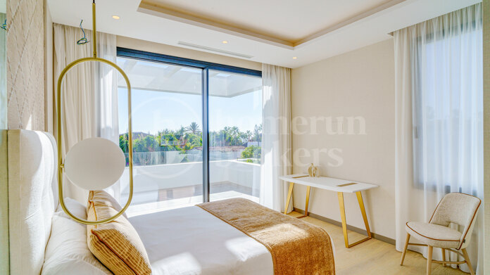 Villa Azure - Contemporary VIlla in Marbesa, East Marbella