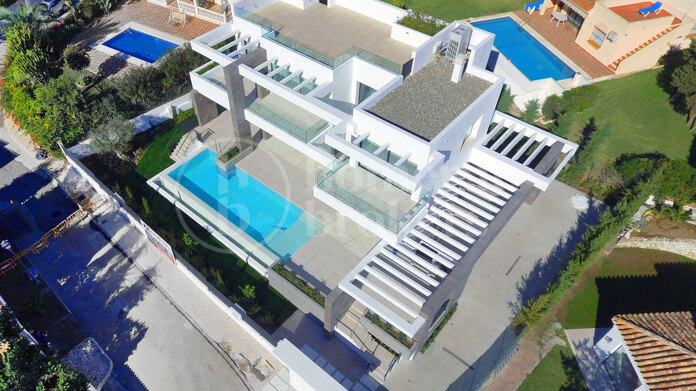 Villa Azure - Contemporary VIlla in Marbesa, East Marbella