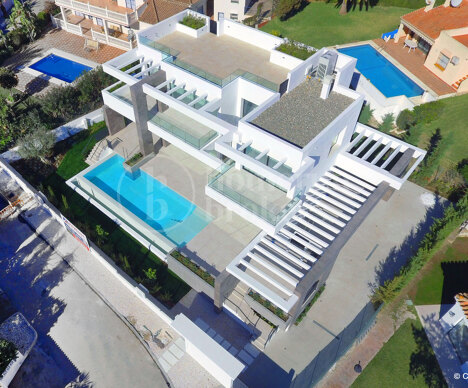 Villa Azure - Contemporary VIlla in Marbesa, East Marbella