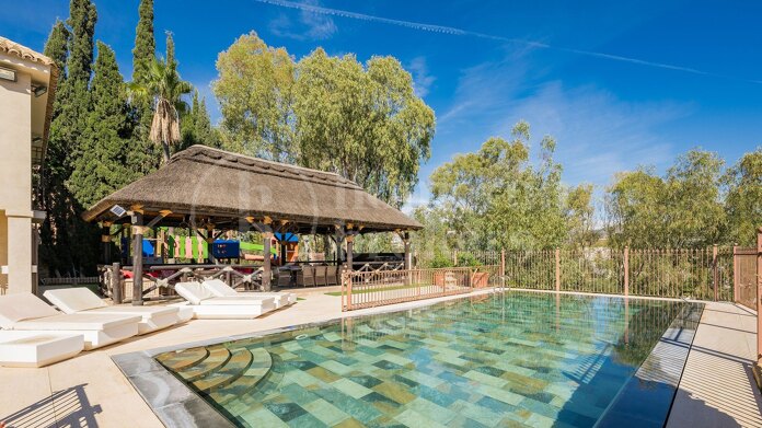 Villa Alegre -Panoramic Views in El Herrojo Benahavis