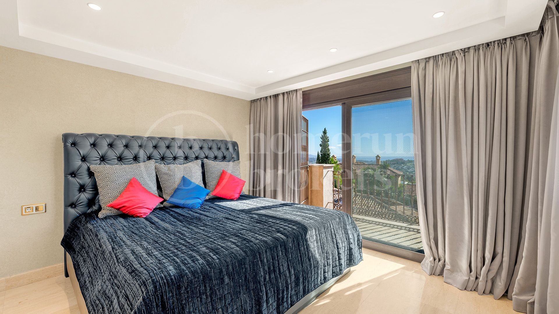 Villa Alegre - Panoramavyer i El Herrojo, Benahavis
